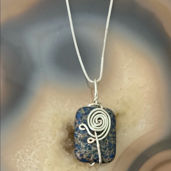 Handmade lapis silver wire wrapped pendant necklace - Picture 2 of 6